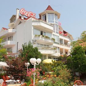 Hotel Kamelia